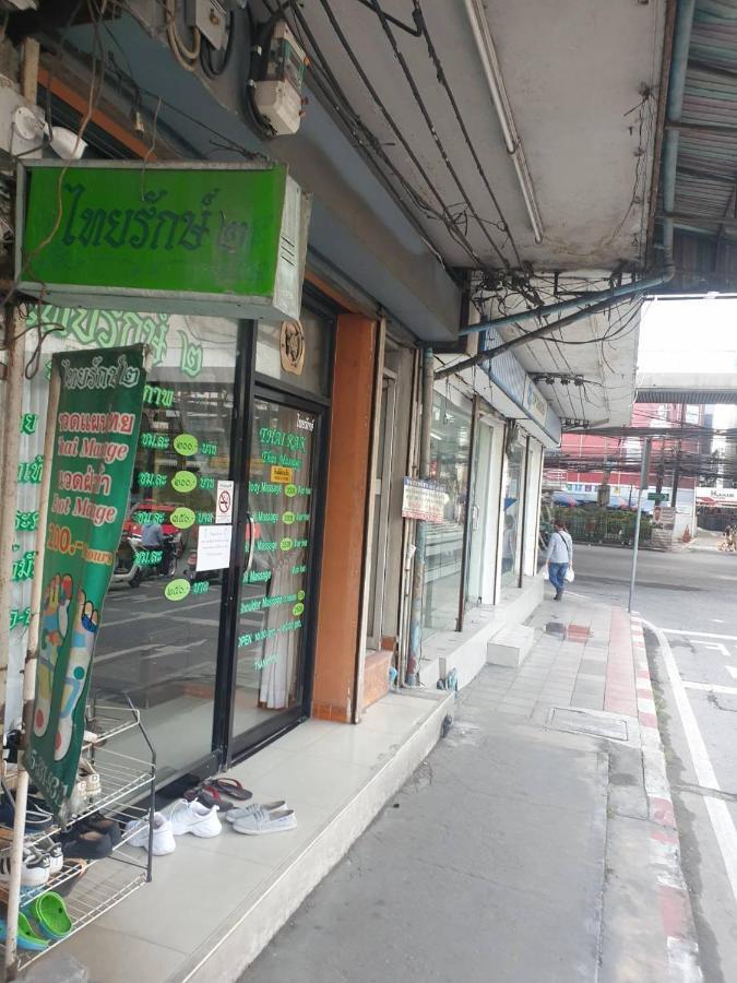 バンコク都Ben Houseアパートメント エクステリア 写真